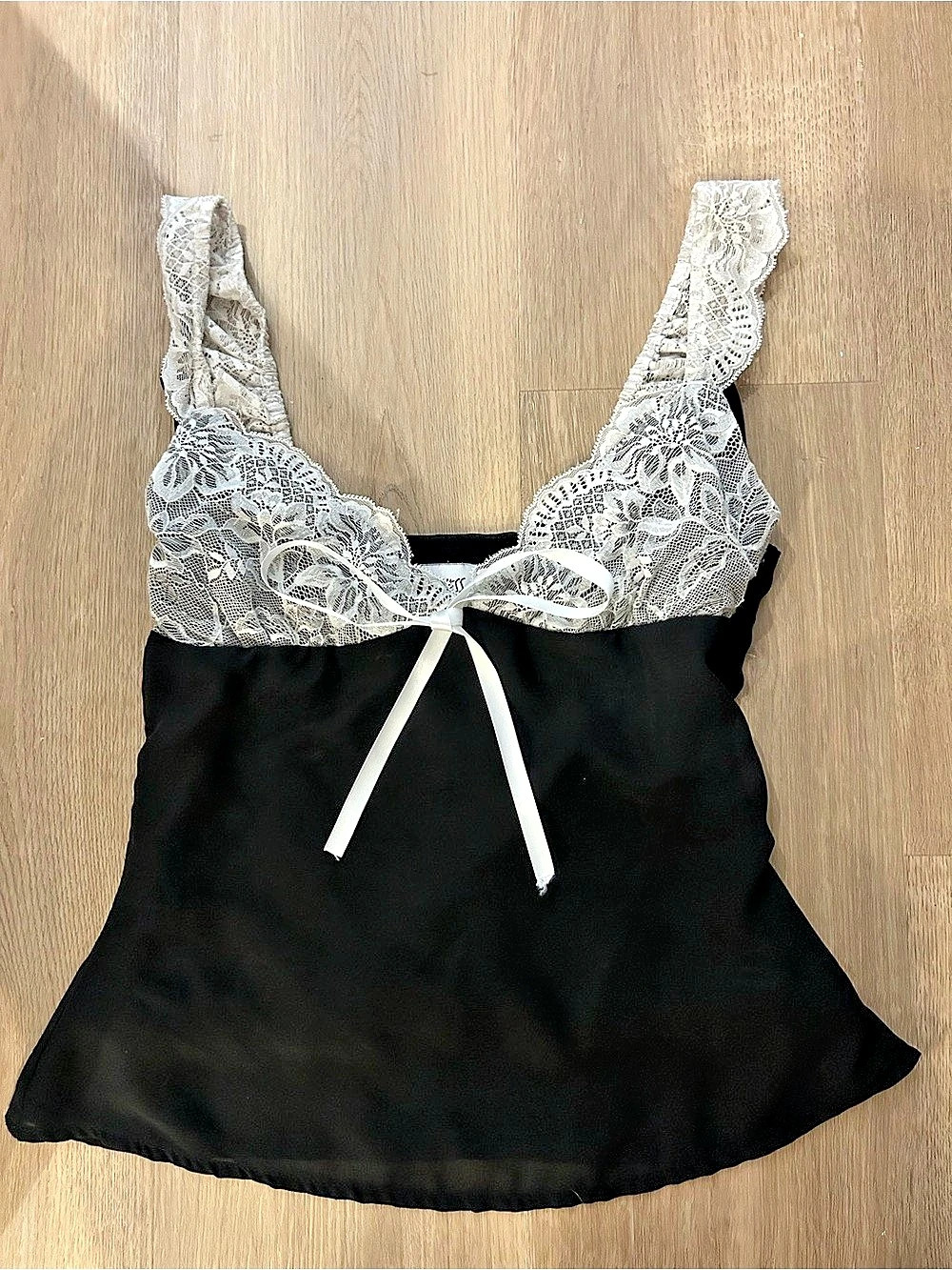 Princess Polly Lace Trim Chemise in Black & White Size XS